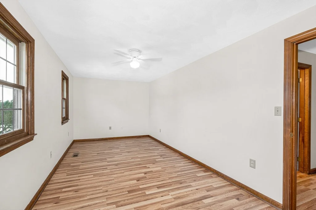 280 Apache Way, Tewksbury