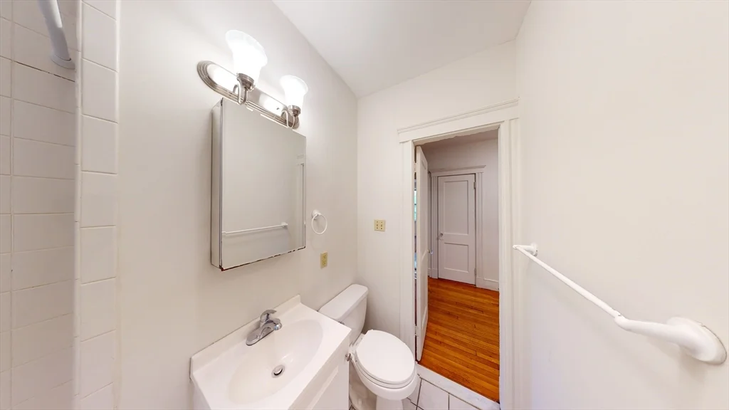32 Sidlaw, Brighton