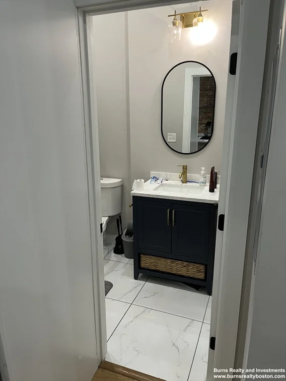 536 E Broadway, South Boston