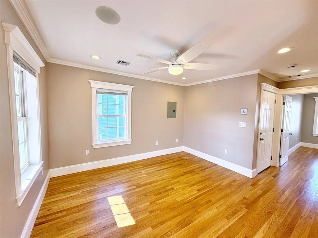 37 Fenton St, Dorchester