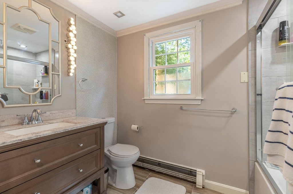 2 Sigmund St, Lynnfield