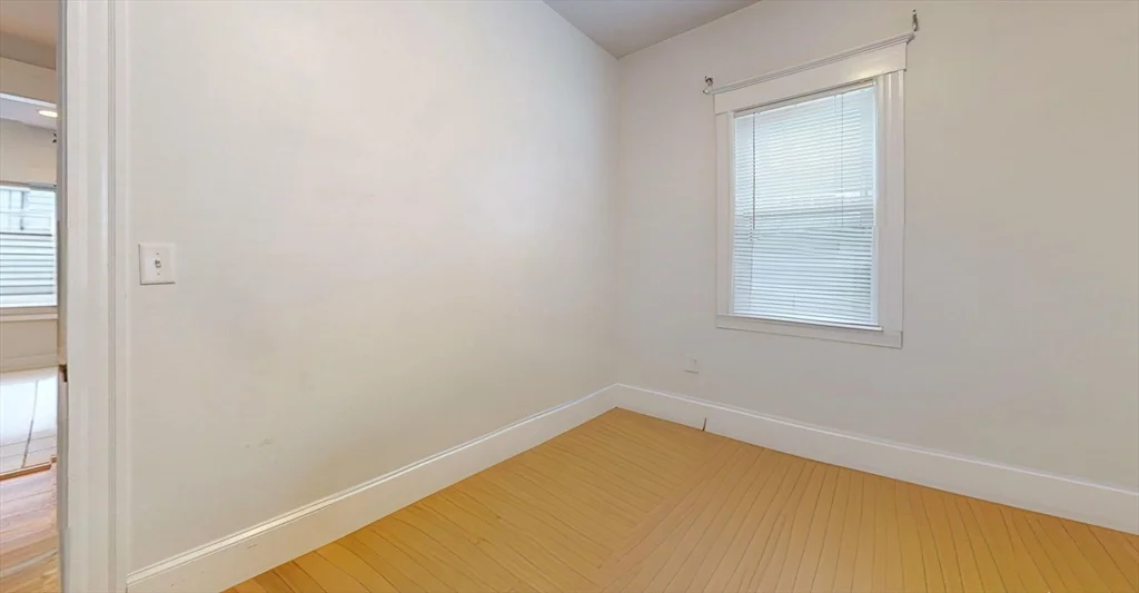 34 Saranac, Dorchester