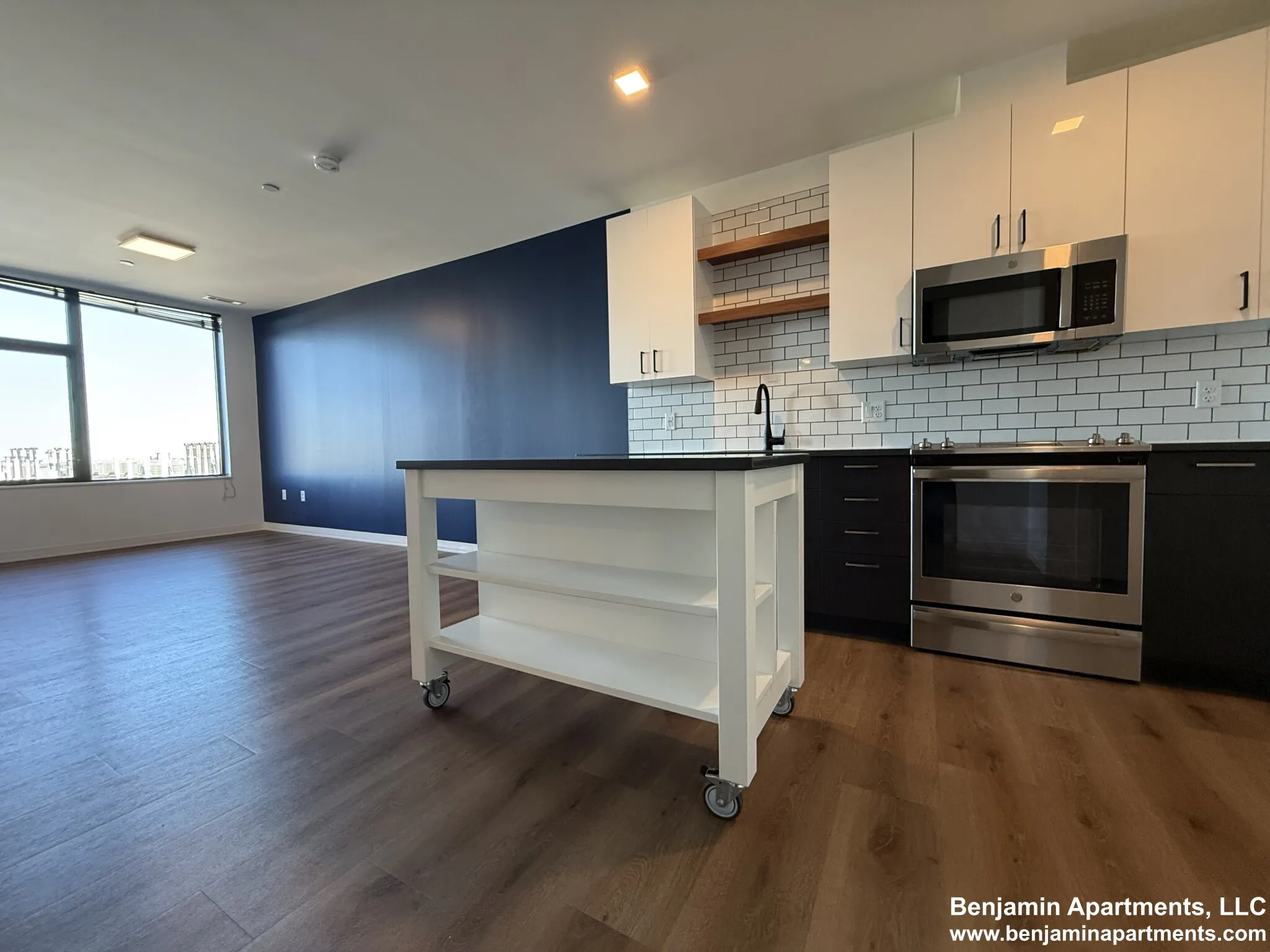 89 Brighton Ave, Allston