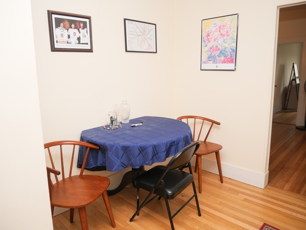 1382 Beacon, Coolidge Corner