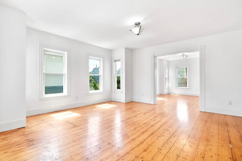 48 Ashland St, Malden