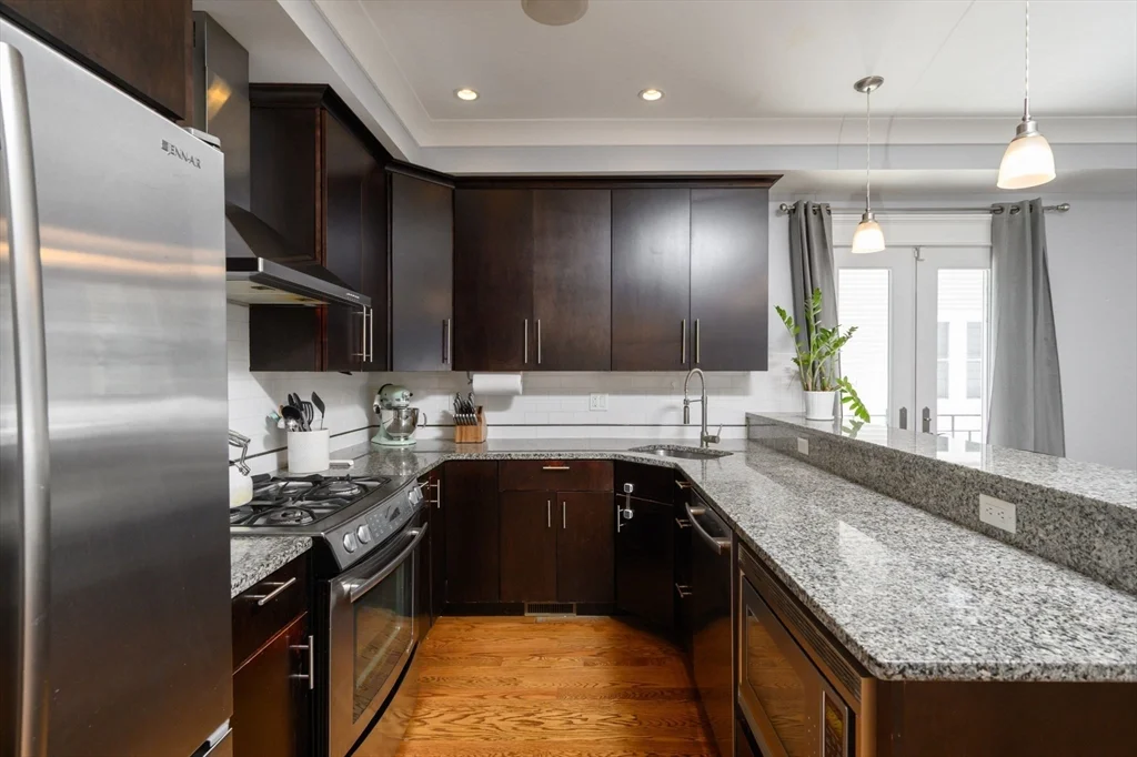 39 Coffey St, Dorchester