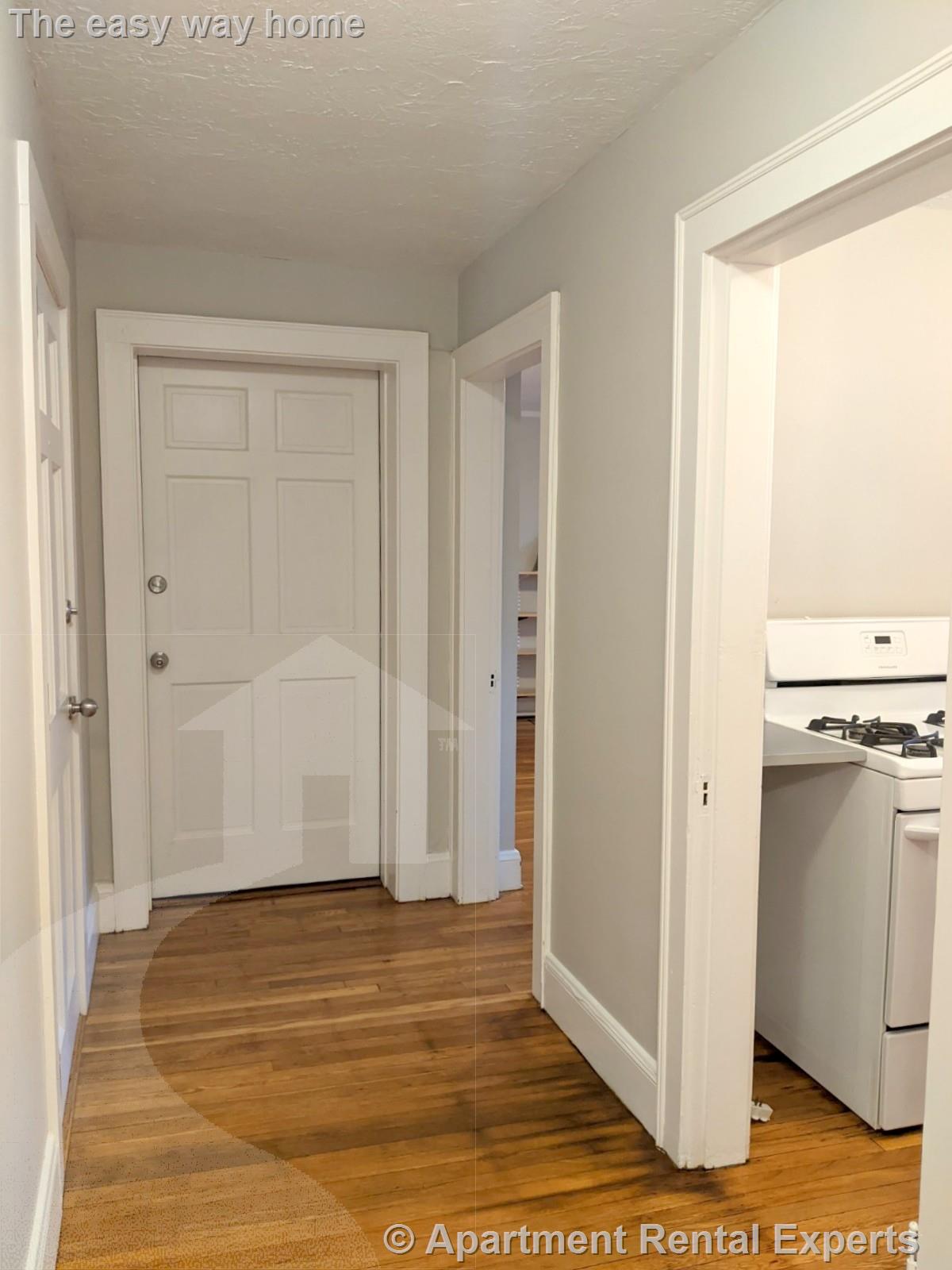 119 College Ave, Davis Square