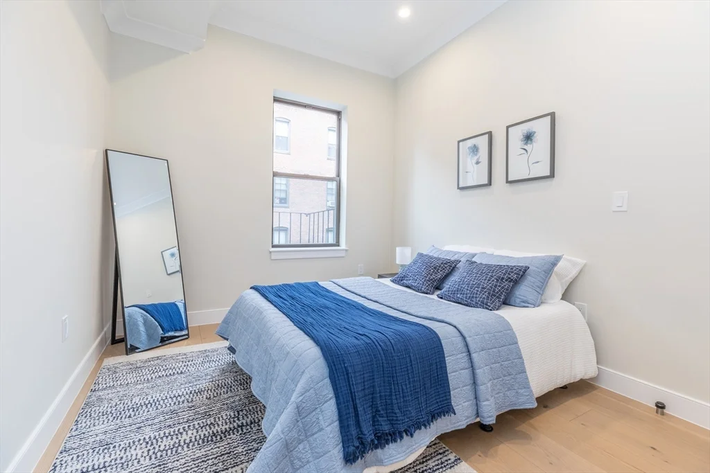 577 Mass, South End