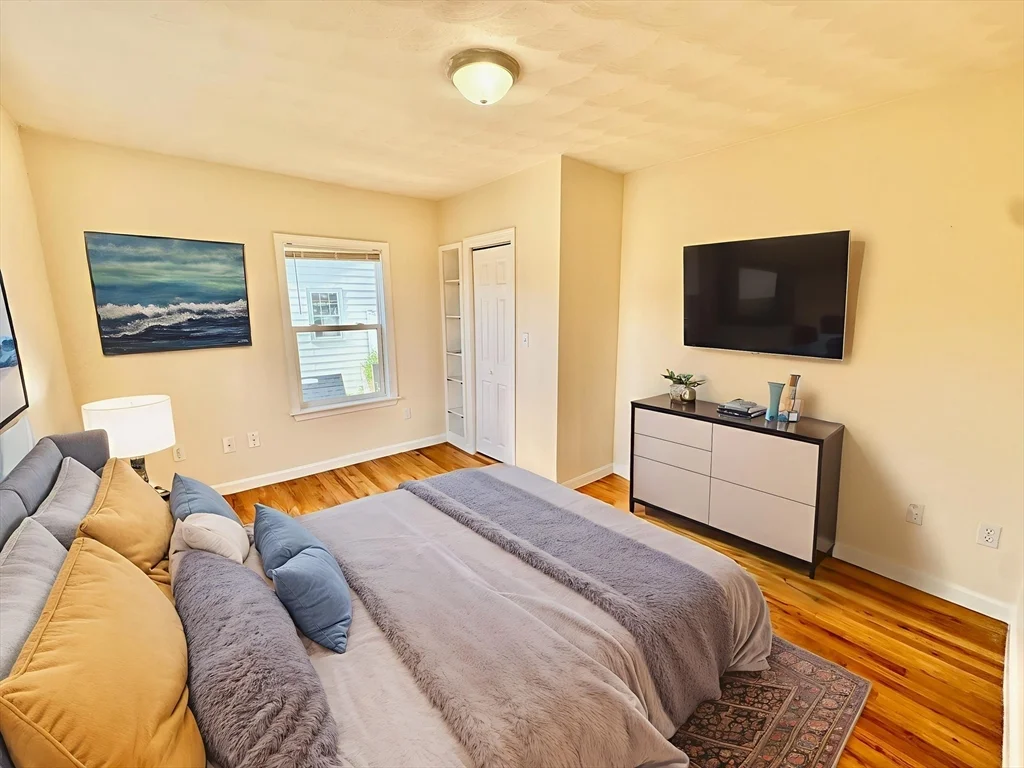 7R Center St, Woburn