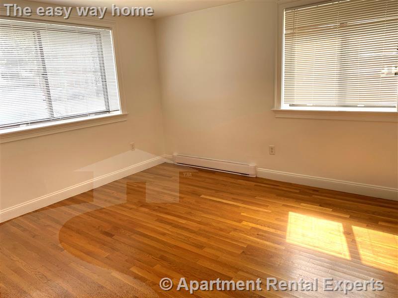 134 Summer St, Malden Center