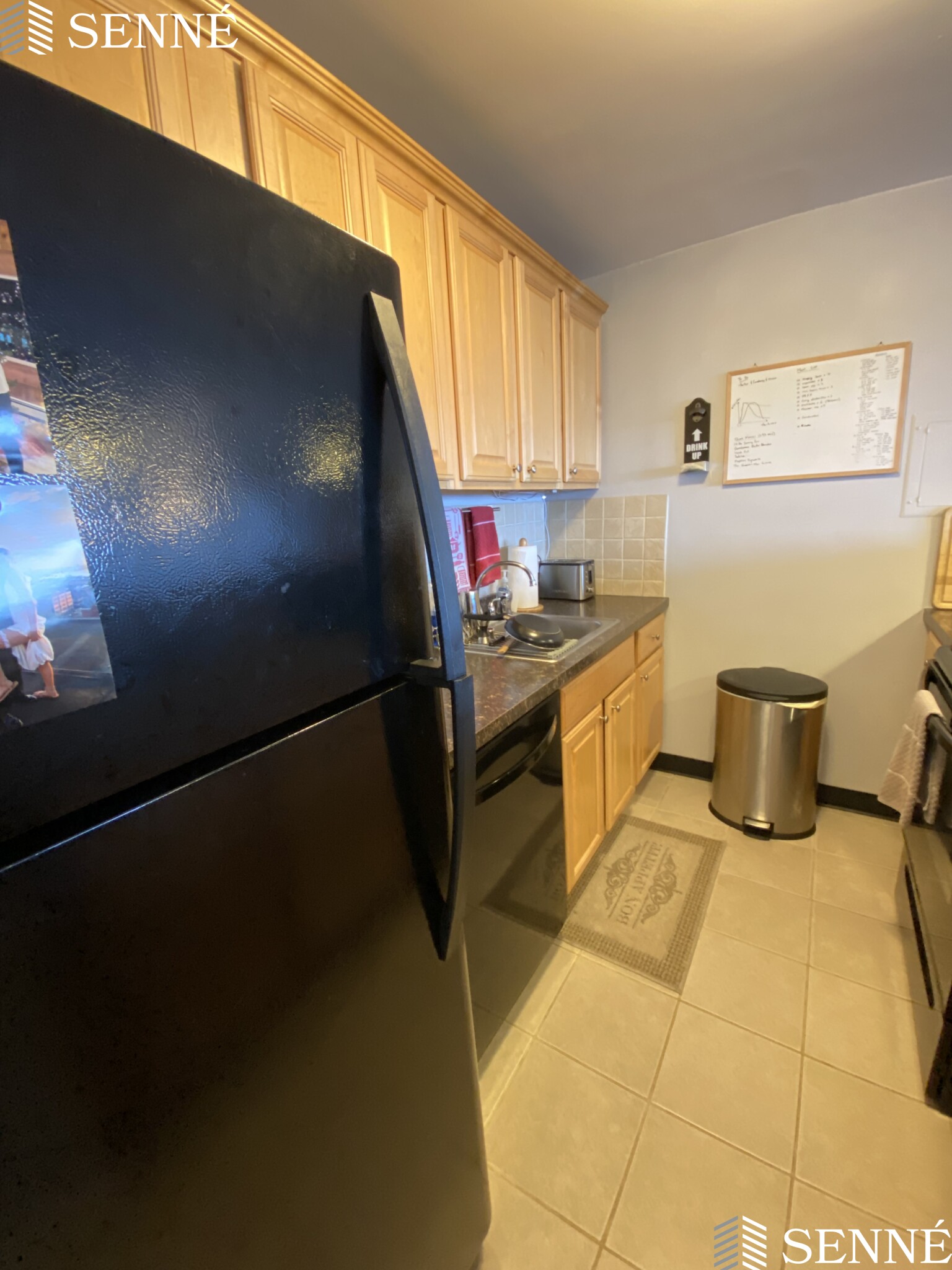 1105 Massachusetts Ave, Harvard Square