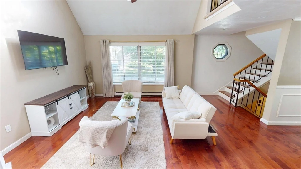 1 Jonathan Cir, Worcester
