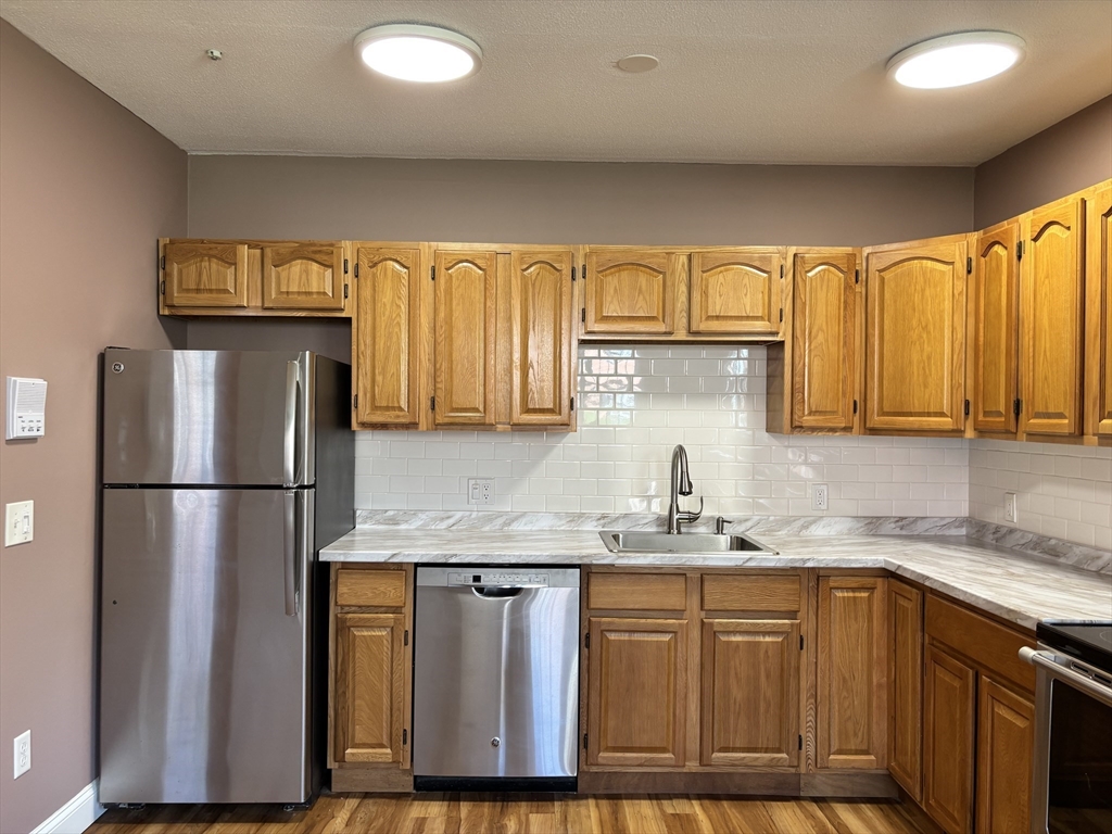 49 Leonard Rd, Boxborough