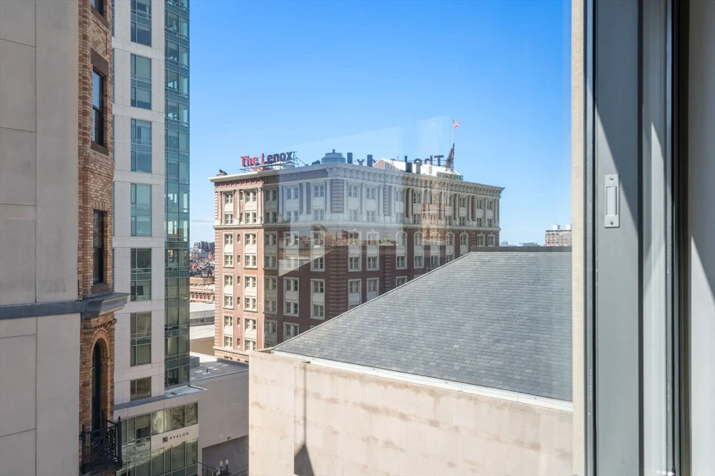 1 Huntington Ave, Back Bay