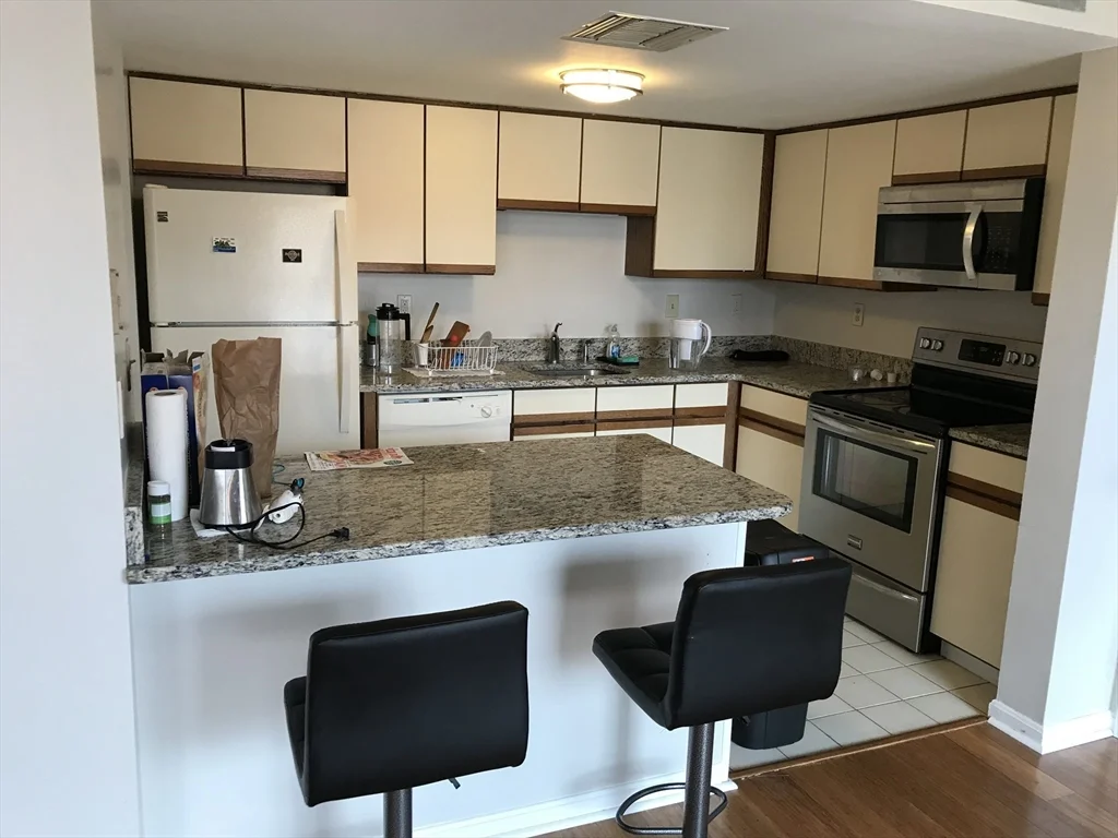 85 Brainerd Rd, Allston