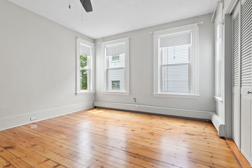 17 Lothrop St, Beverly Cove