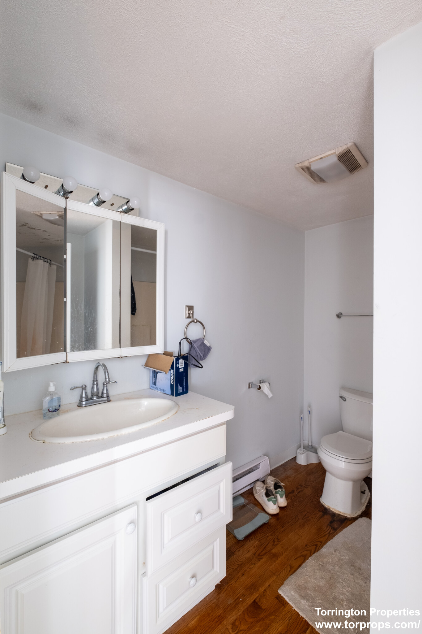 1 Schrepel Pl, South Boston