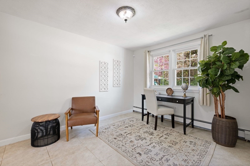 112 Argilla Rd, Andover