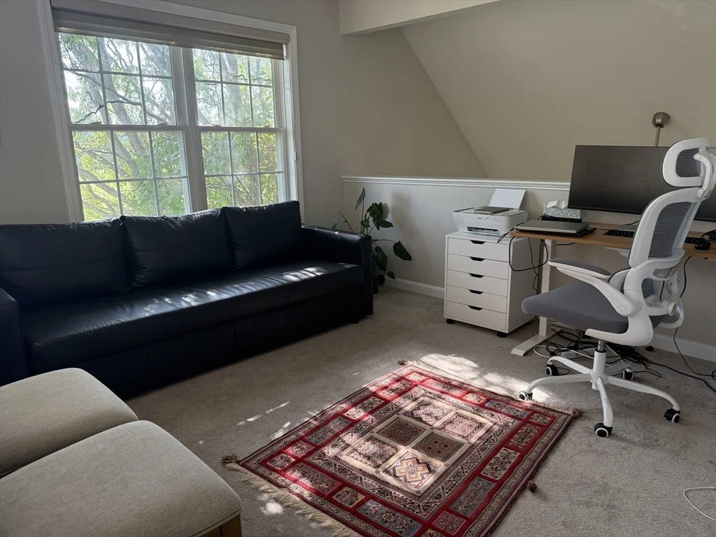 73 Odonnell Ave, Shrewsbury