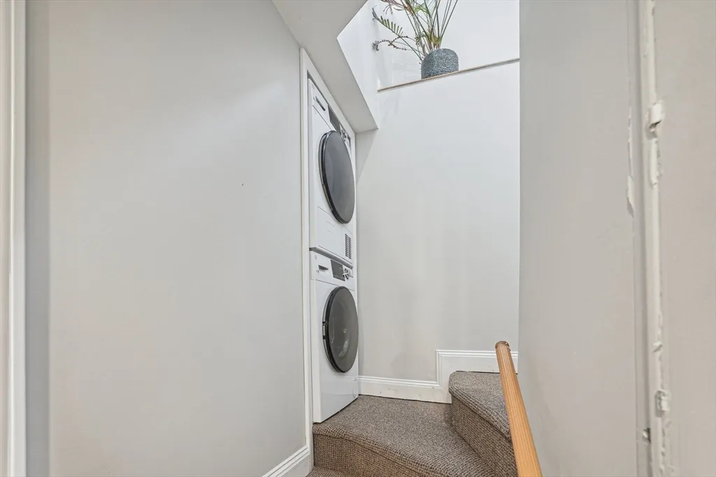 36 Cummings Rd, Brighton