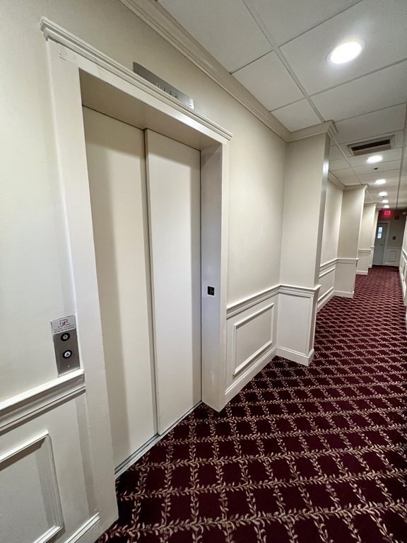 6 S Washington St, North Attleboro