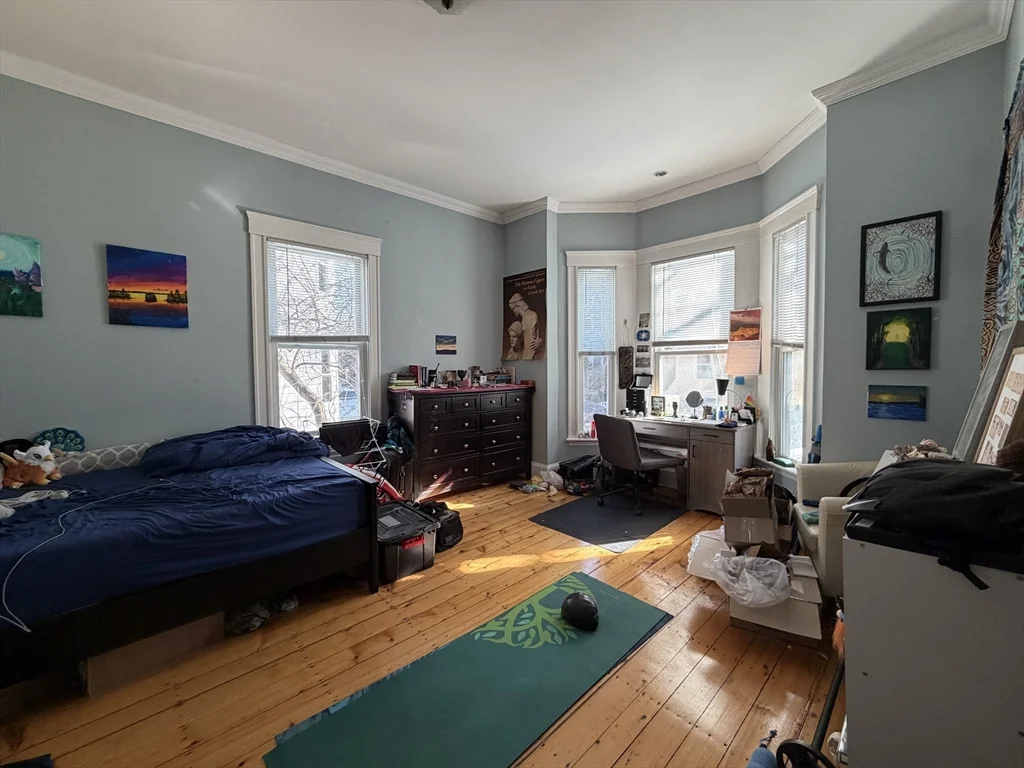 27 Essex St, The Port