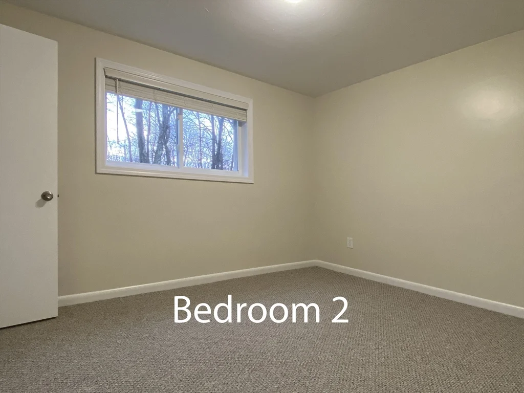 176 Maple Ave, Rutland