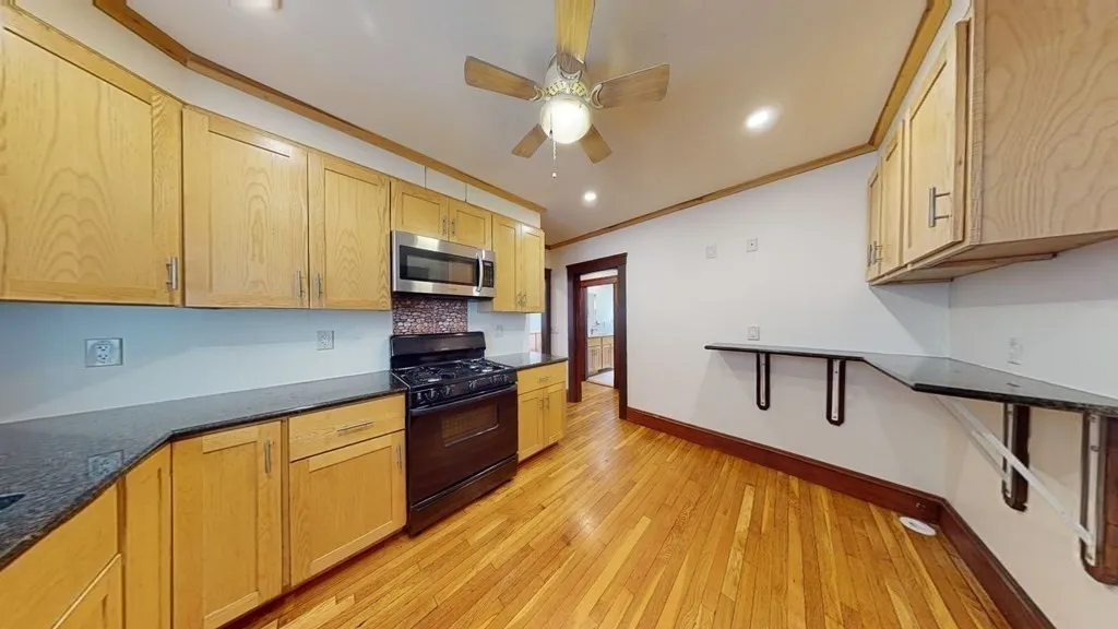 10 Oconnell Rd, Dorchester