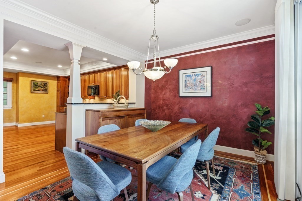 76 Putnam Ave, Cambridge