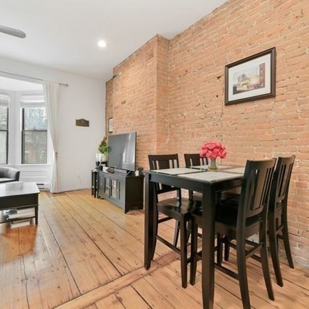 70 Appleton, South End