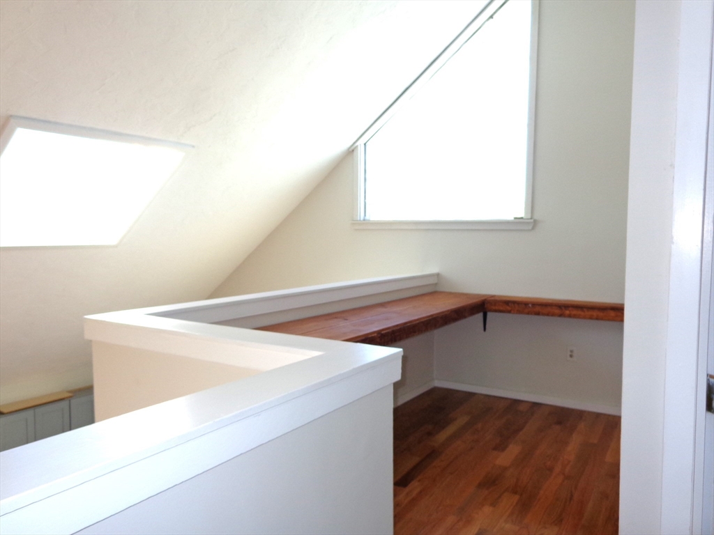 25 Acton St, Watertown