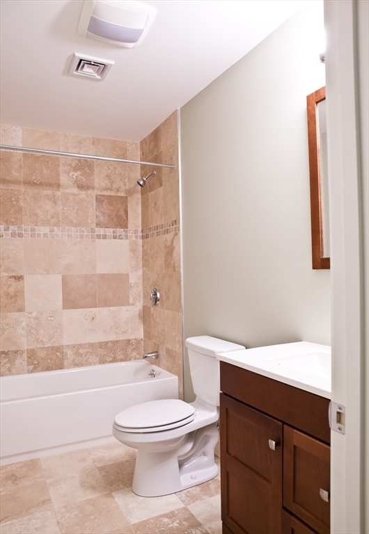 195 West 3rd St, South Boston