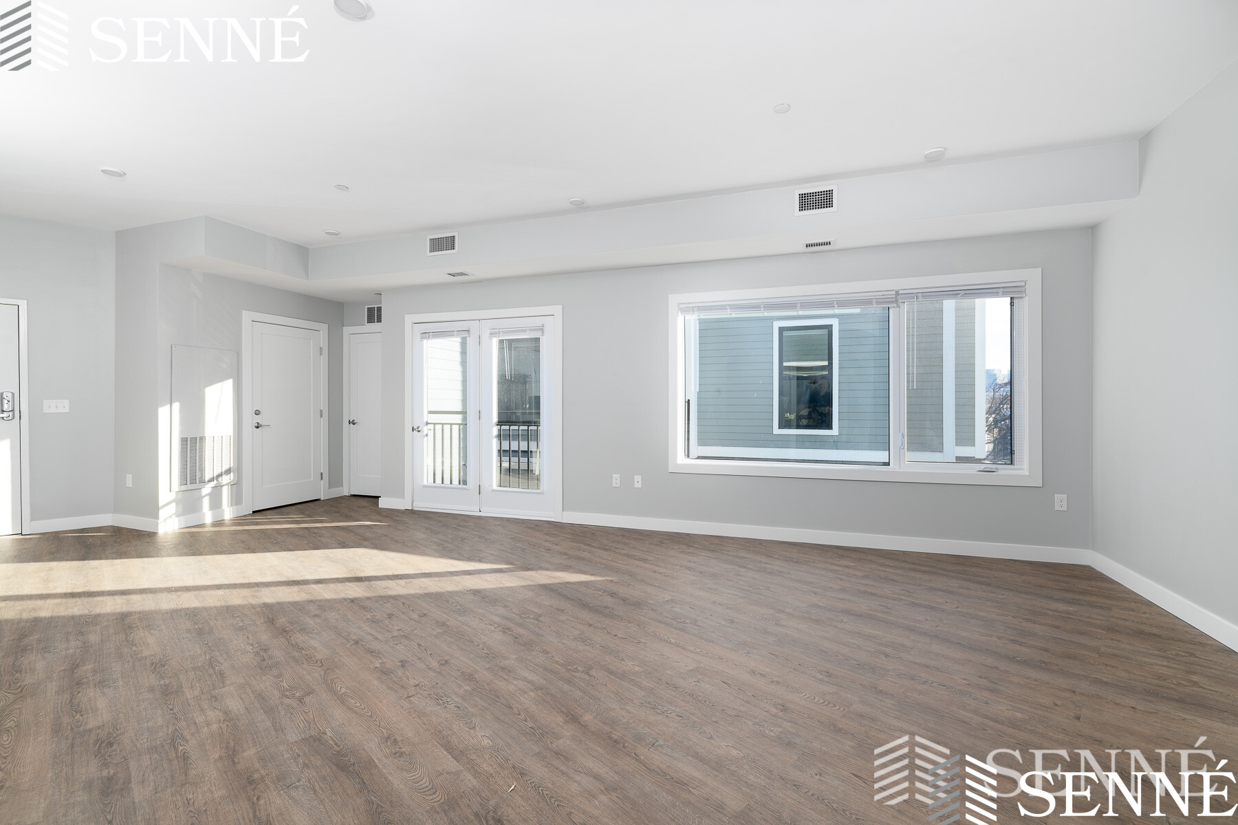 44 Medford St, South Medford