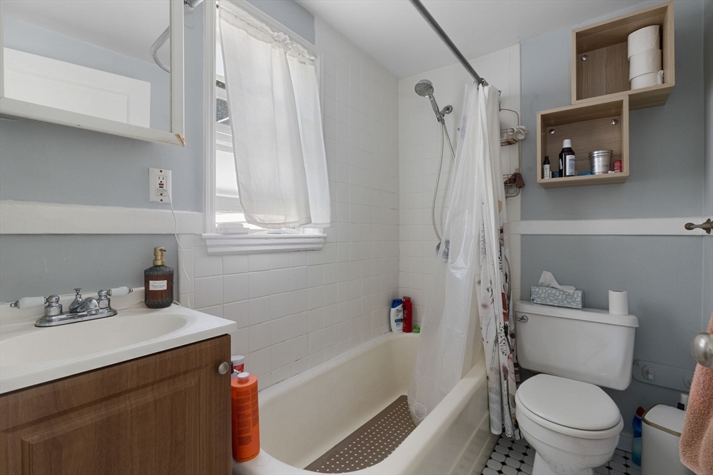 35 Alpine St, West Cambridge