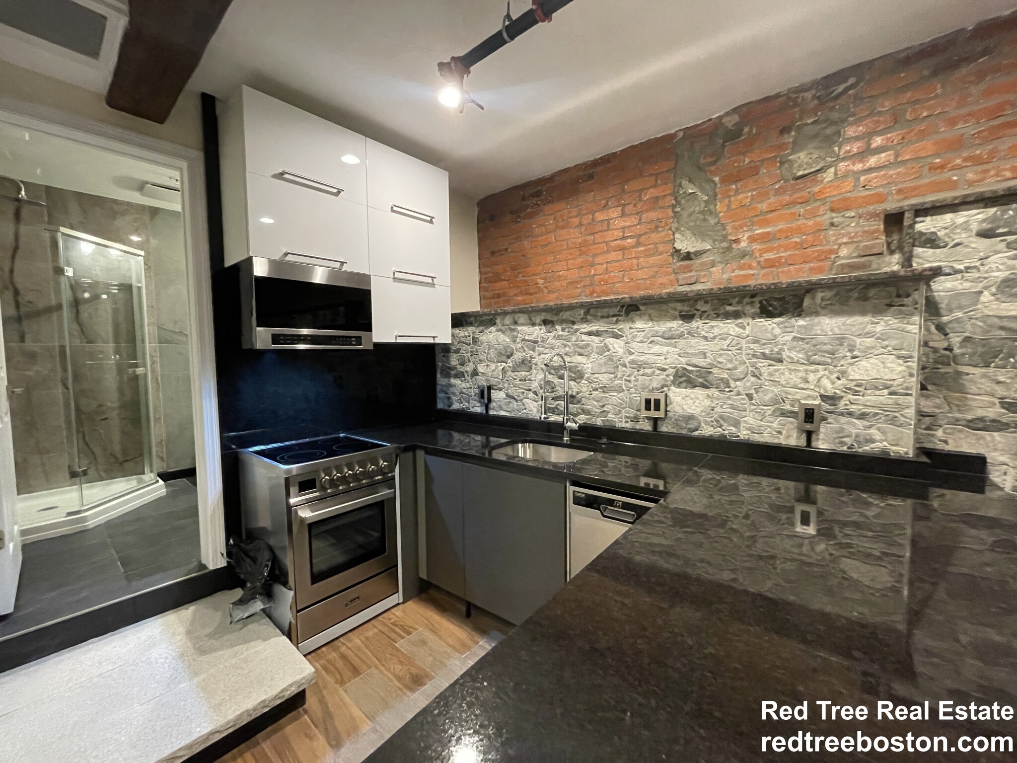 1028 Commonwealth Ave, Boston