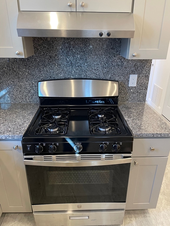 217 Washington St, Lynn