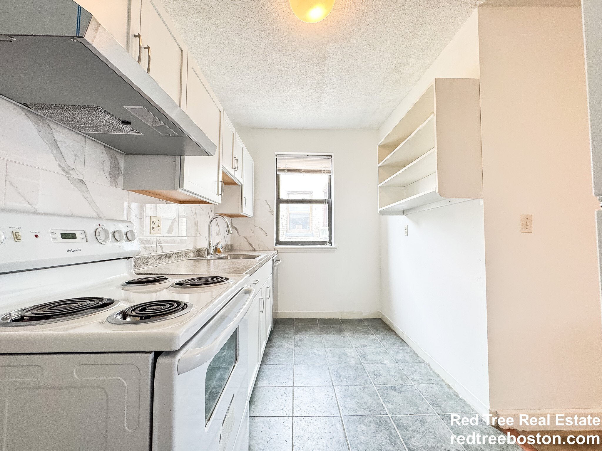 313 Summit Ave, Brighton