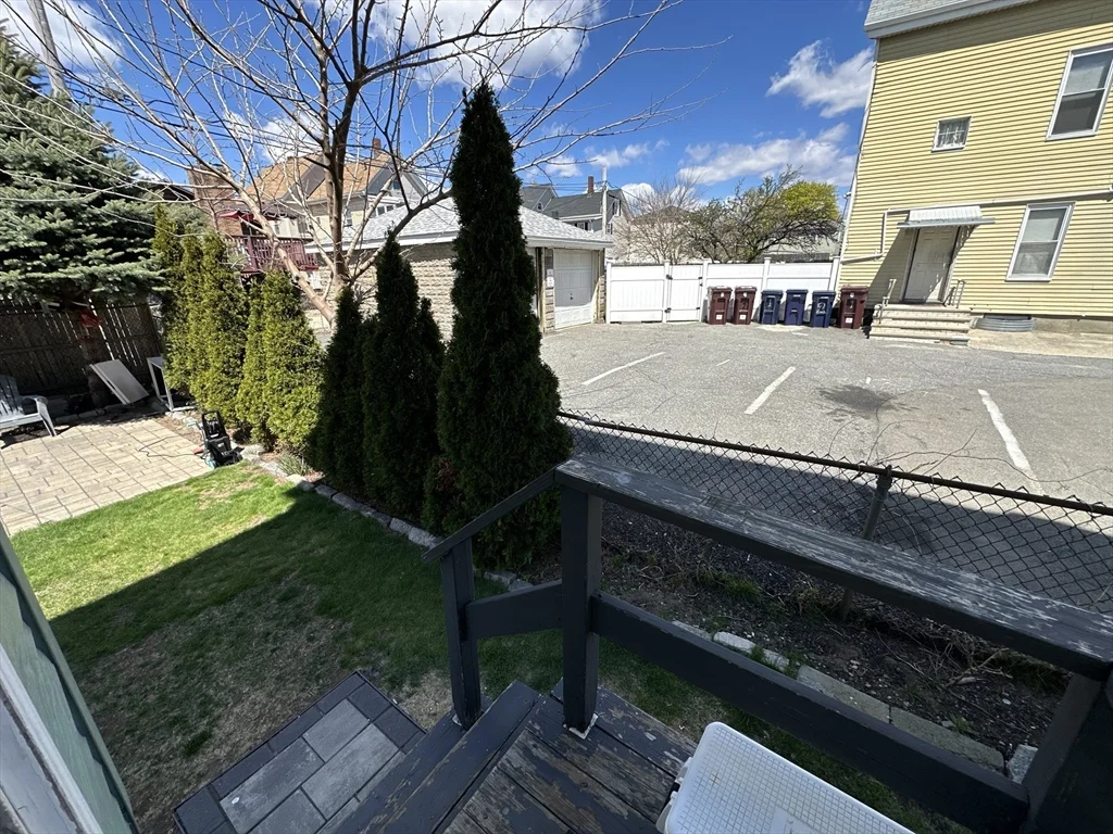 154 Vine St, Everett