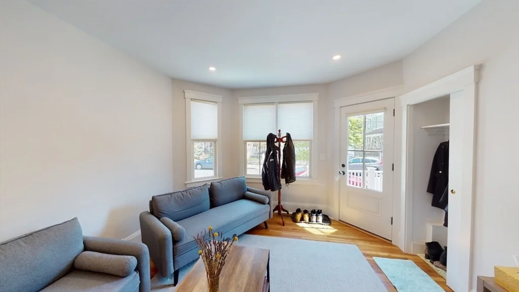 19 Creighton St, North Cambridge