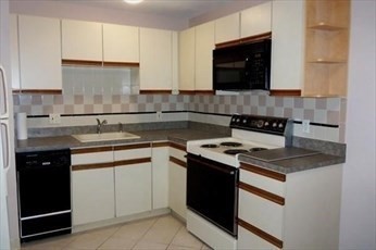 71 E Nicholas Rd, Framingham