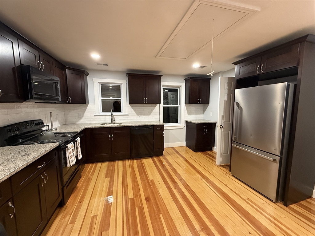 8 Maxwell St, Taunton