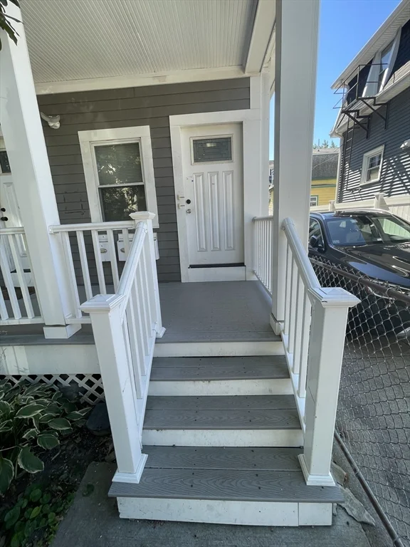 330 Western Ave, Riverside