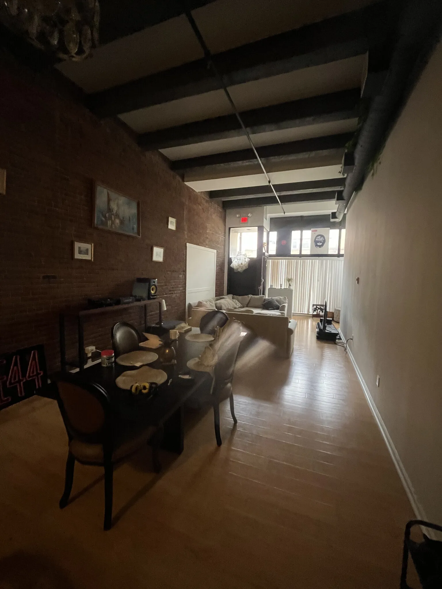 254 Friend St, West End