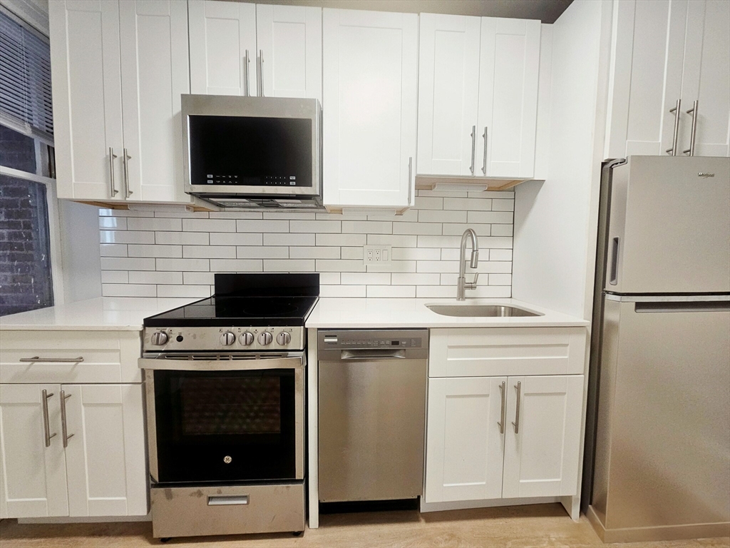 53 Joy St, Beacon Hill