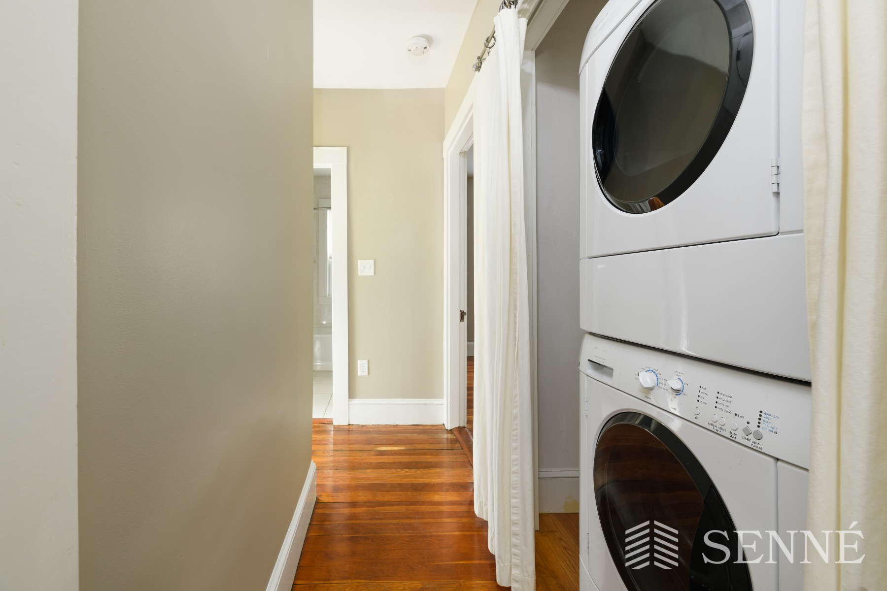 254 Upland Rd, Neighborhood Nine