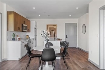 203 Lowell St, Wilmington