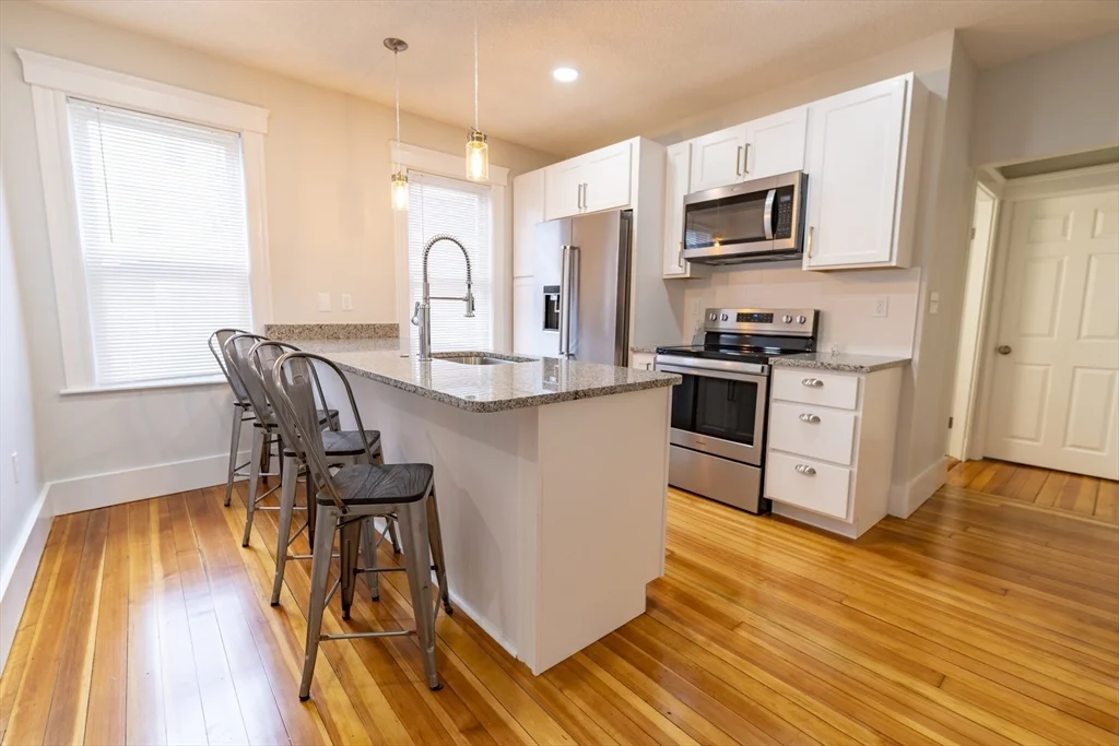 22 Dearborn St, Tufts University