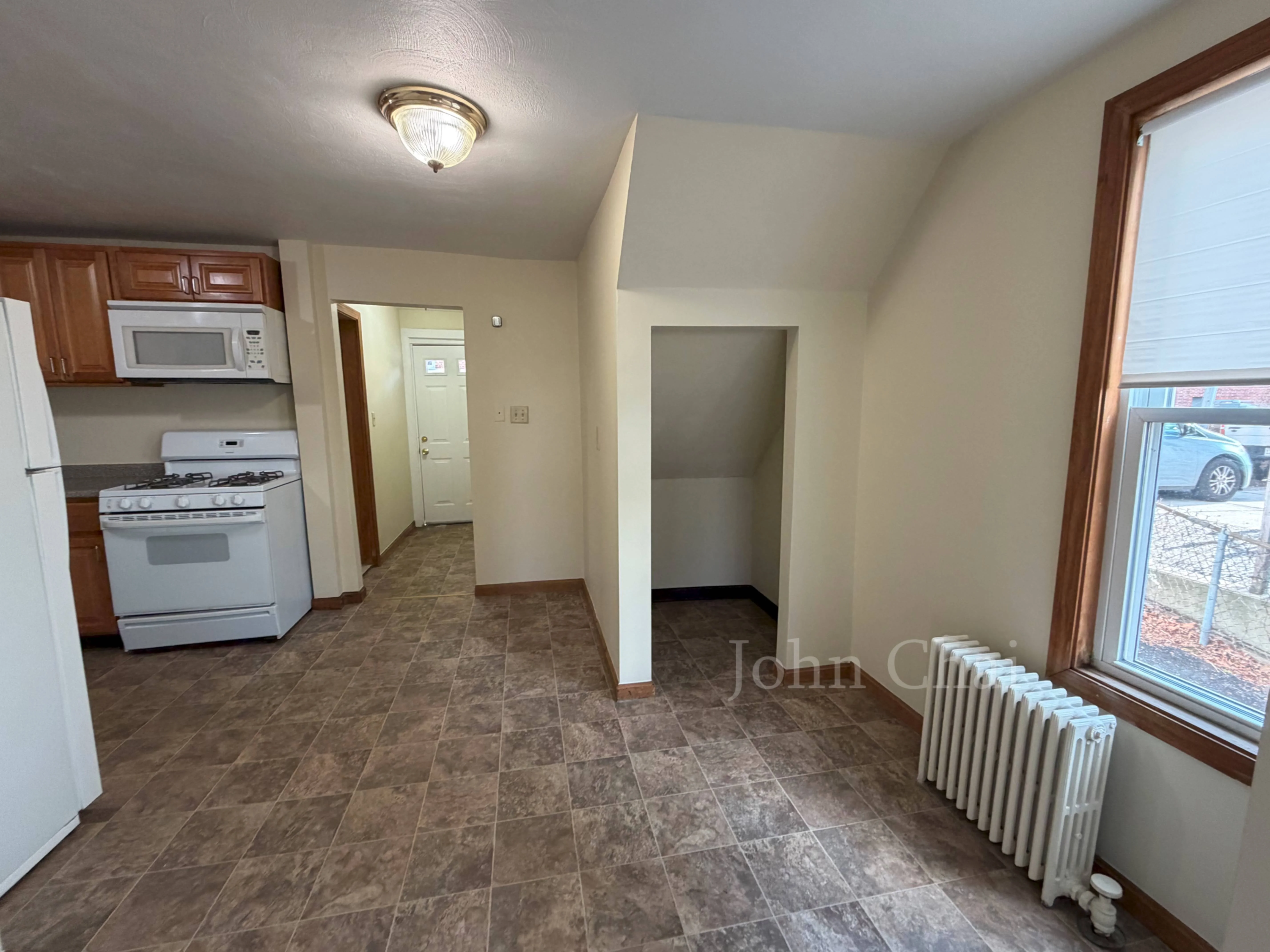 96 Nichols Ave, Watertown