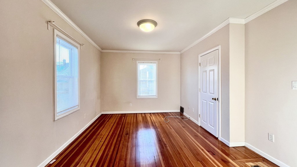 16 Miller Stile Rd, Quincy Center