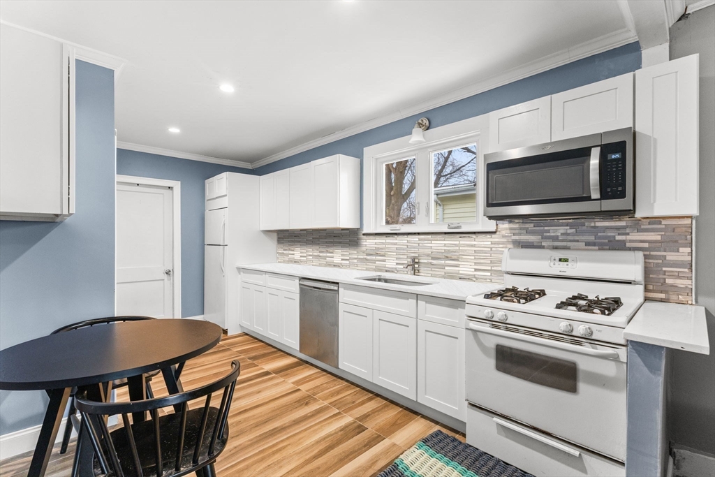 173 Rhoda St, Quincy